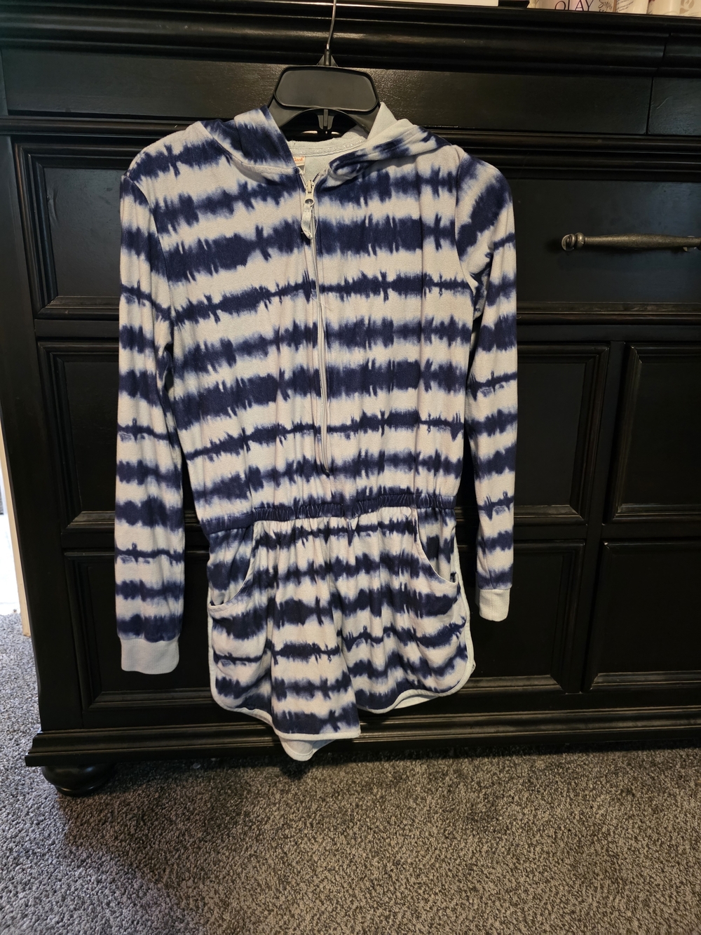 Cat & Jack Navy and White Tie-Dye Hooded One-Piece Romper